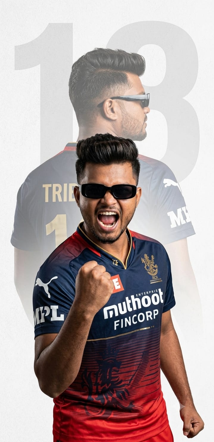 King Kohli Vibe: Royal Challengers Bangalore RCB Fan AI Photo Prompt